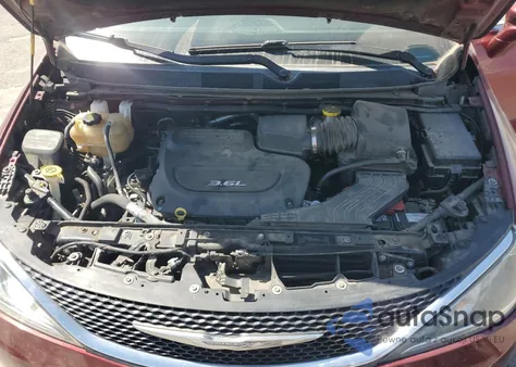 2017 Chrysler Pacifica Touring L z USA, uszkodzony, nr VIN 2C4RC1BG6HR621100